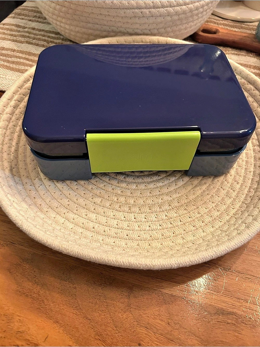 Simple Modern Kids Bento Box in Blue & Green